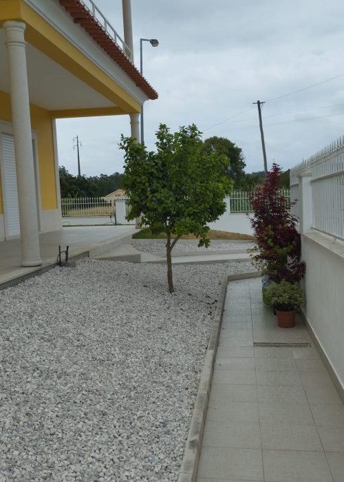 350137463_776345844162491_426620438669946199_n