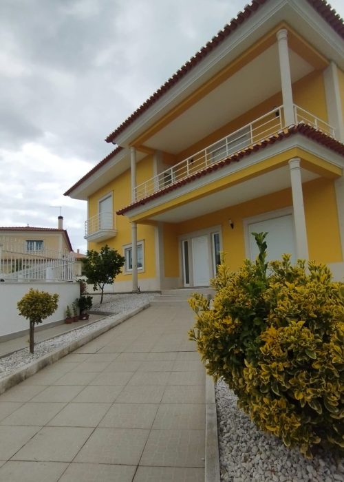 350139497_135944306158608_1474641648579749083_n